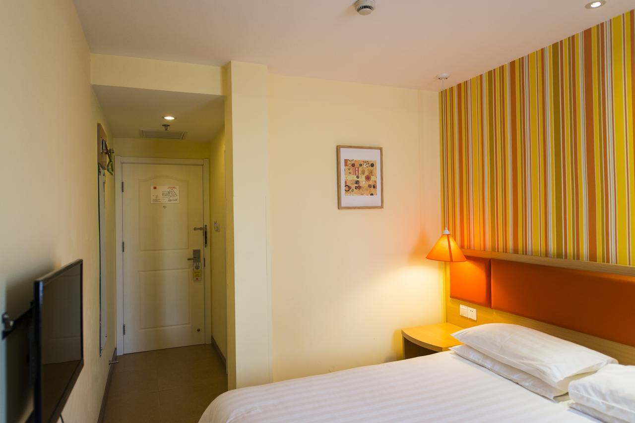 Home Inn Chongqing Nanping Pedestrian Street Branch Exterior photo